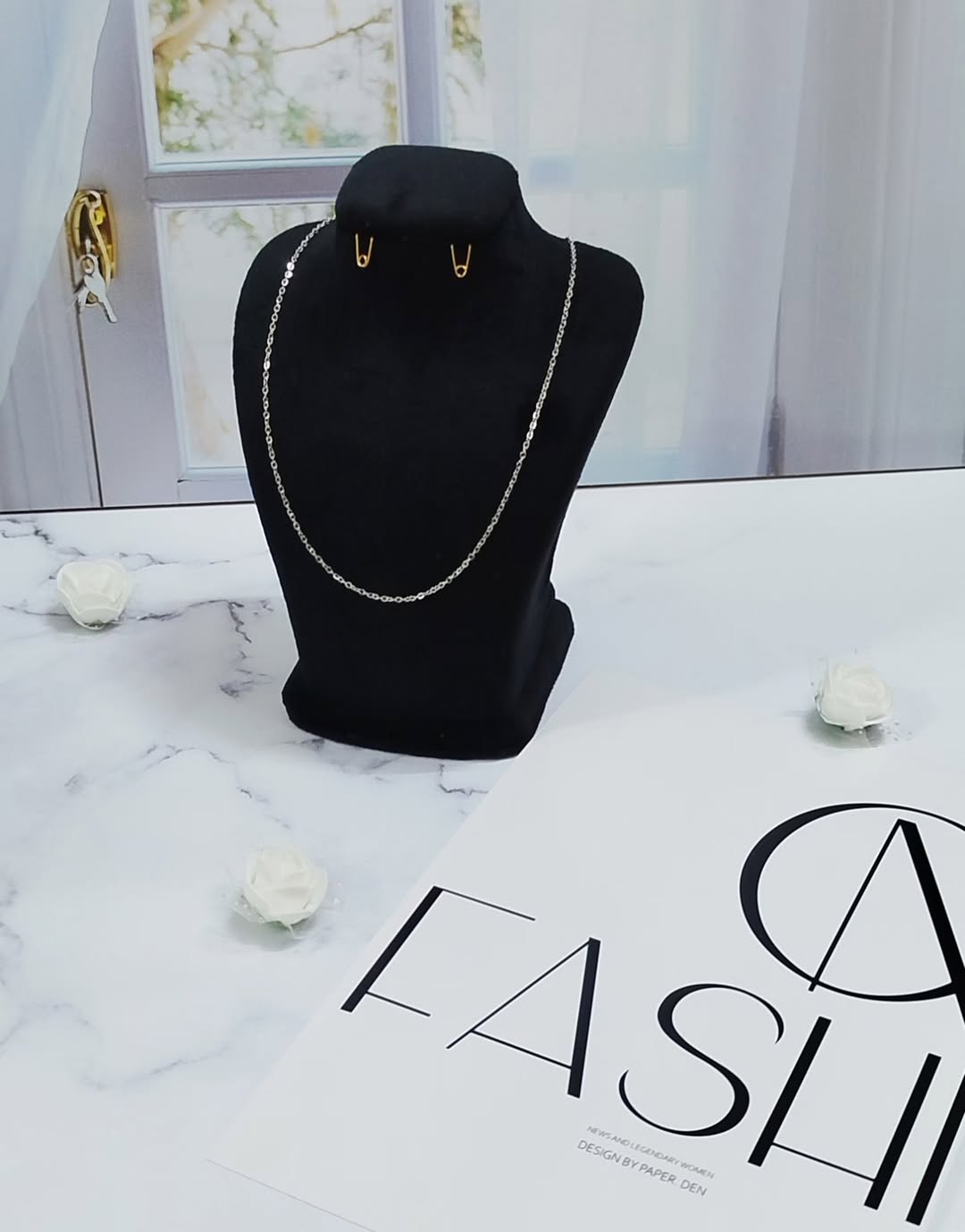 زنجیر دیپلمات تک استیل رنگ ثابت نقره ای